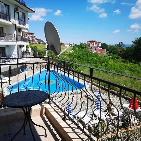 в затворен комплекс град Apartament