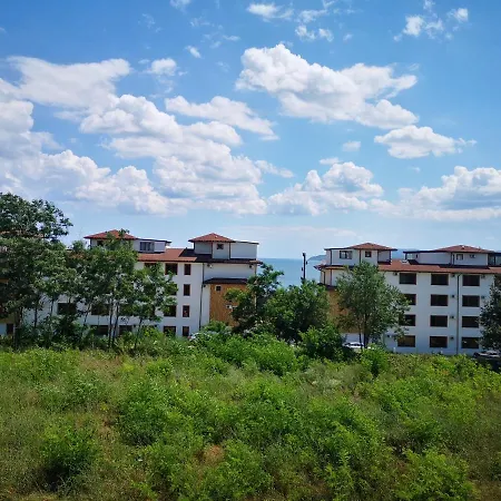 в затворен комплекс град Apartament *